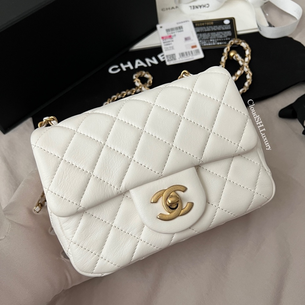 Auth Chanel White Pearl Crush Mini Square - Lambskin w/ Aged Gold Hardware - Picture 5 of 16